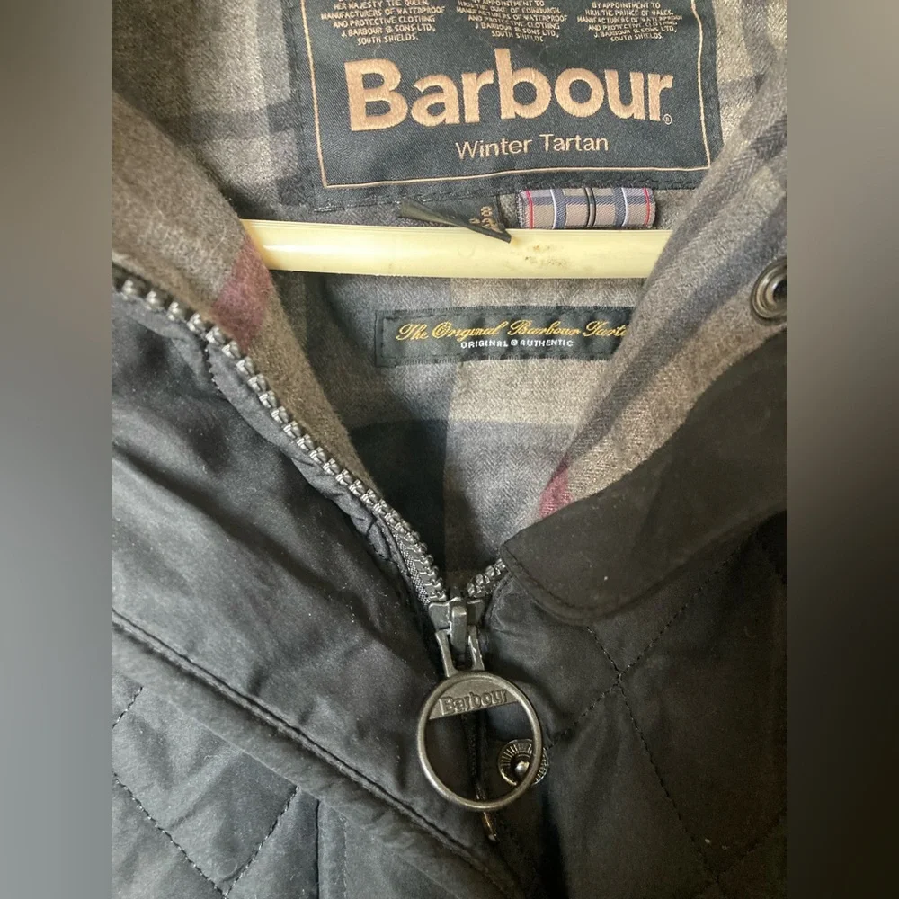 Barbour Navy Quilted Jacket - Picture 7 of 7